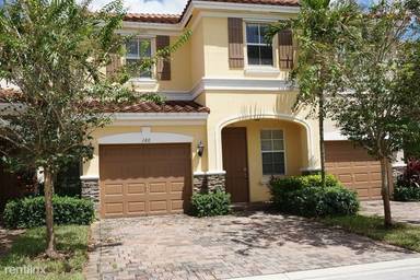 Main picture of Emerald Creek Townhomes