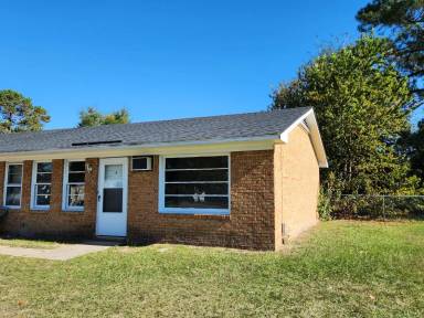 Main picture of 6308 Church St