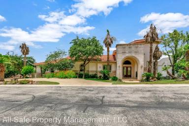 Main picture of 3 Highgate Dr