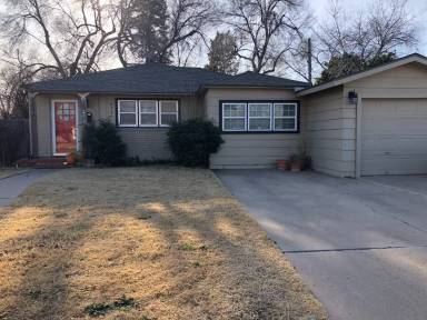 Main picture of 2711 29th St