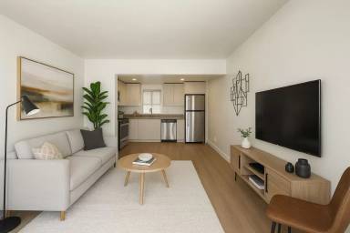 Main picture of 626 N Kingsley Dr