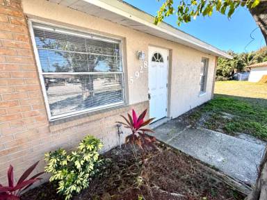 Main picture of 5928 13th Street Ct E