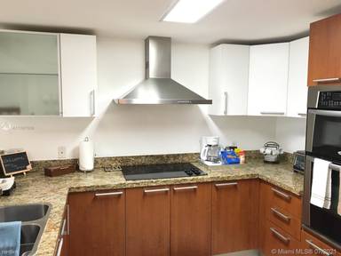 Main picture of The Sail Condo