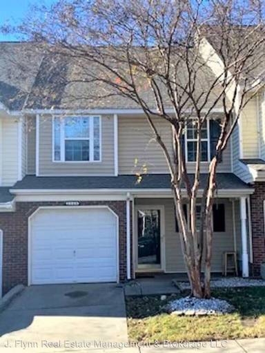 Main picture of 2572 Brackley Pl NW