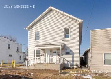 Main picture of 2039 Genesee St