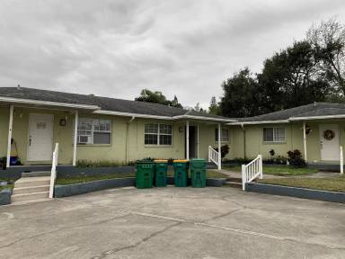Main picture of 8-10-23035 Harper Avenue - B