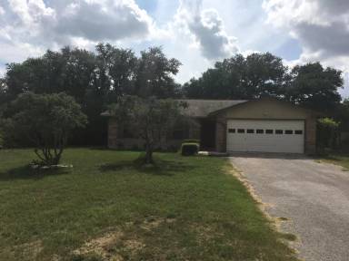 Main picture of 601 Deerwood Dr