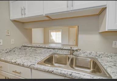 Main picture of 2912 Capital Park Dr