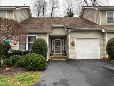 Main picture of 23 Grist Mill Dr