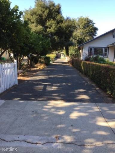Main picture of 1719 San Andres St