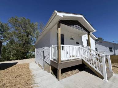 Main picture of 539 East Vine Street - 1