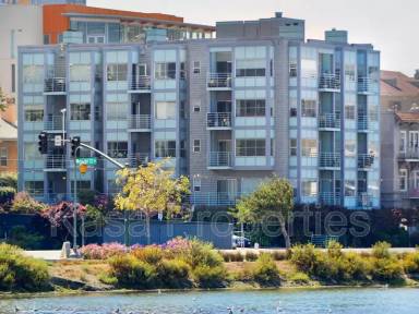 Main picture of 1524 1st Avenue 105 E 16th Street