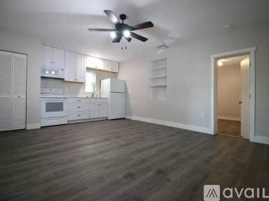 Main picture of 335 S Tuttle Ave