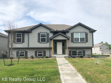 Main picture of 202 Ramblewood Dr