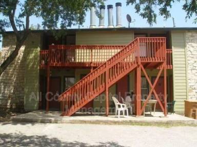 Main picture of 9804 Roxanna Dr