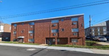 Main picture of 2801 N Tatnall St