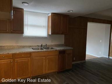 Main picture of 15285 Hazelridge St