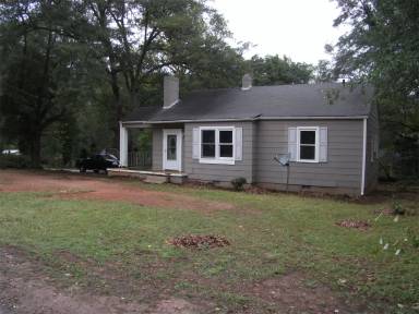 Main picture of 101 Mayo Dr
