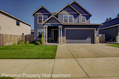 Main picture of 12610 NE 106th Cir