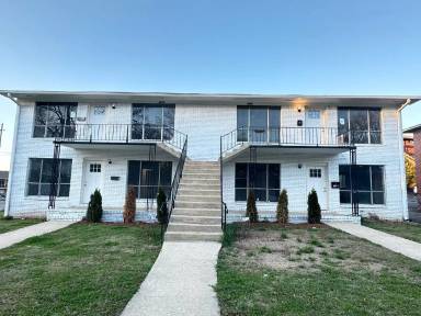 Main picture of 7728 Rugby Ave