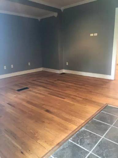 Main picture of 416 Riverview Ave