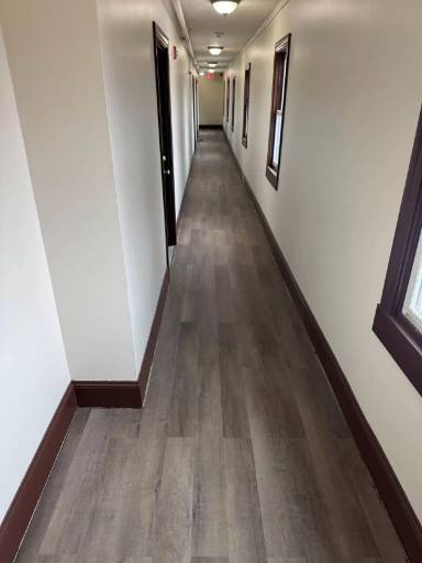 Main picture of 418 W Ormsby Ave
