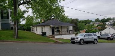 Main picture of 1000 Altavista Ave