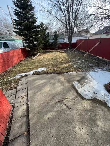 Main picture of 915 S Kline St