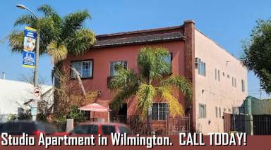 Main picture of 235 E Anaheim St