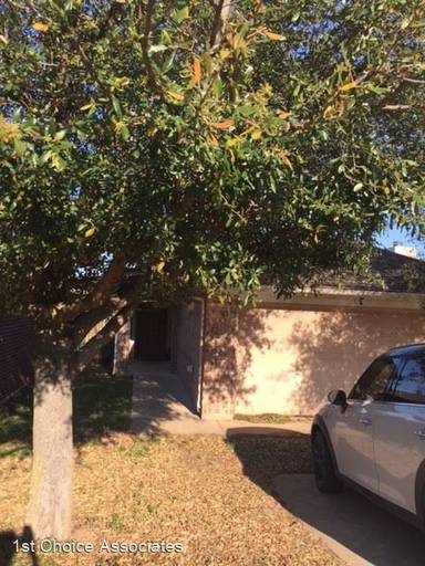 Main picture of 704 Stribling Cir