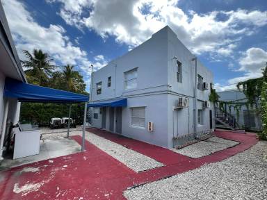 Main picture of 548 NW 30th St