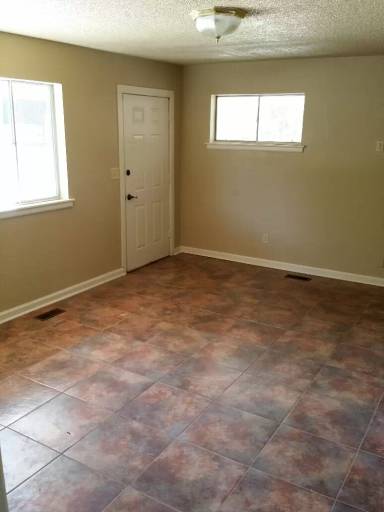 Main picture of 1427 W 24th Ave