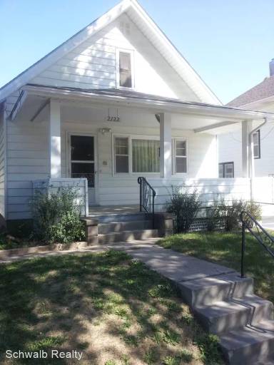 Main picture of 2122 F St