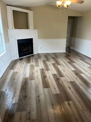 Main picture of 549 13th St