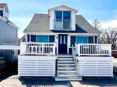 Main picture of 9 Chick St