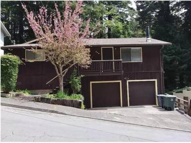 Main picture of 948 Shirley Blvd
