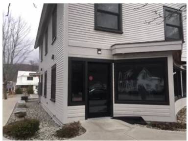 Main picture of 108 Main St