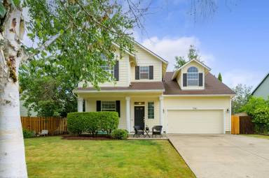 Main picture of 2361 NW Haun Dr