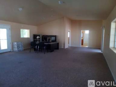 Main picture of 5425 Evaline St