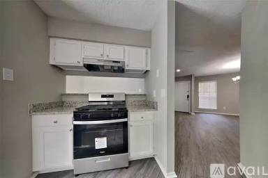 Main picture of 19 Morning Forest Ct