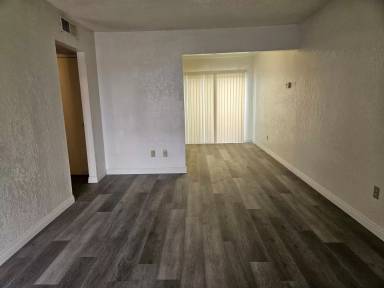 Main picture of 2305 7th St