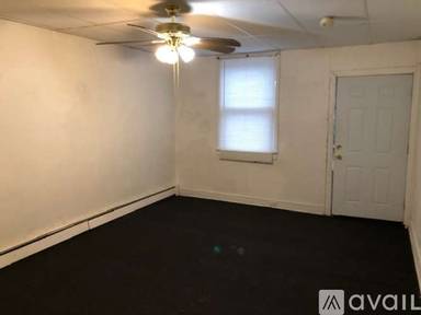 Main picture of 1031 Washington St
