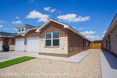 Main picture of 2703 Baron Ave