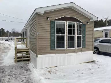 Main picture of 7 Boulder Dr