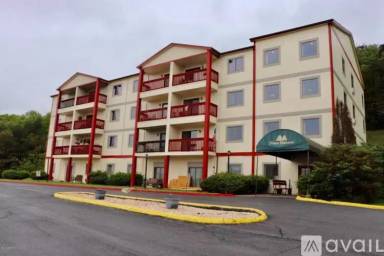 Main picture of 25 Cree Dr