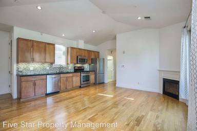 Main picture of 21 S Claremont St