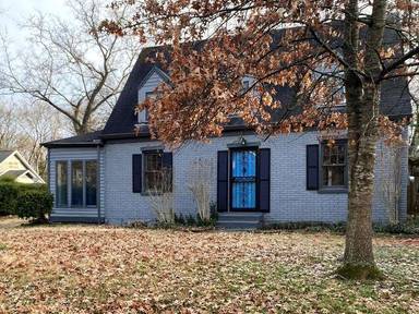 Main picture of 266 Neelys Bend Rd