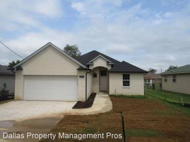 Main picture of 408 W Broad St