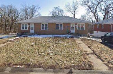 Main picture of 8721 E 7th St