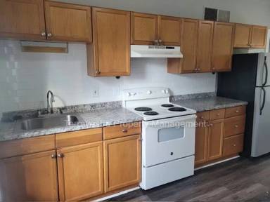 Main picture of 63 W Broadway